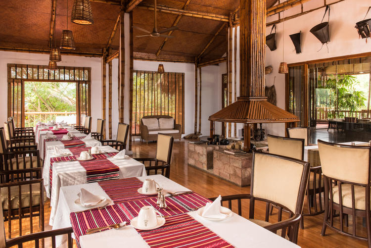 Restaurant, Diphlu River Lodge
