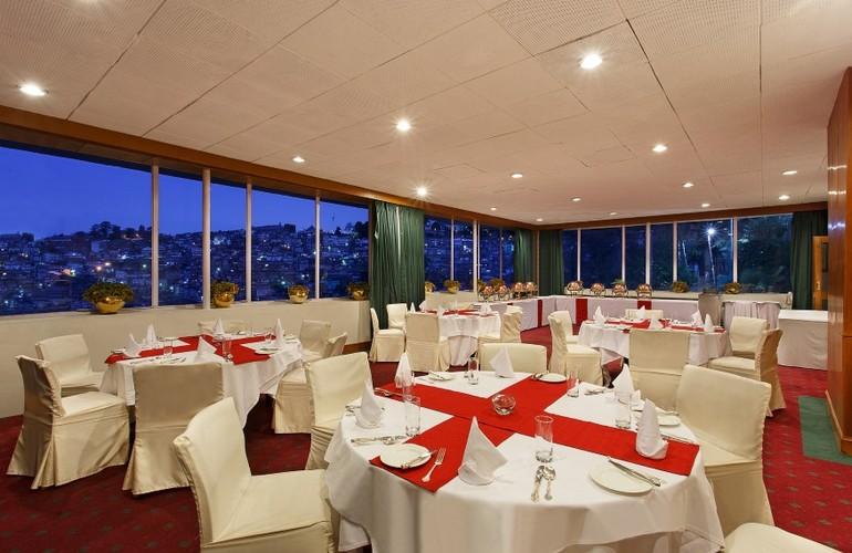 The Dining Hall, Clarkes Hotel