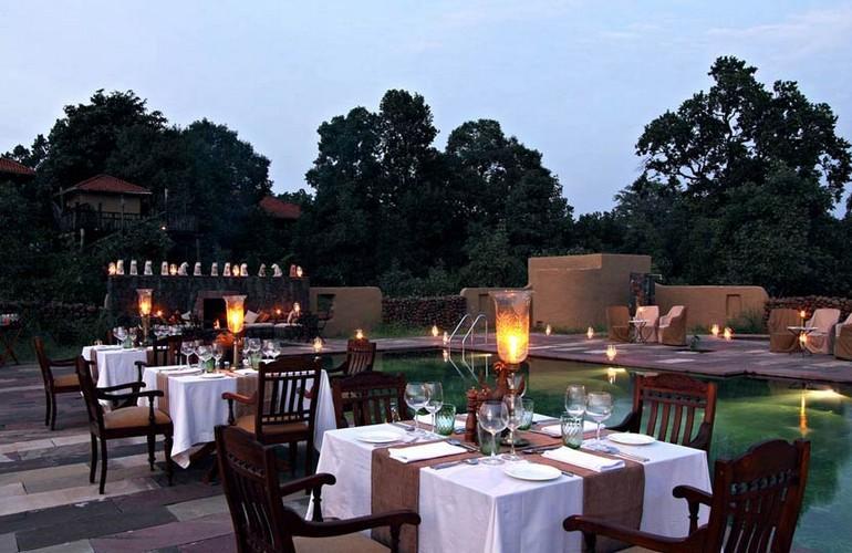 Swimming pool, Samode Safari Lodge