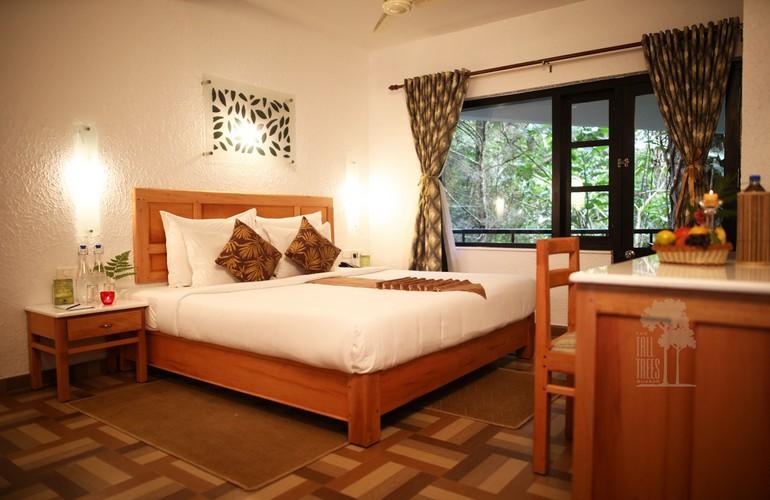 Bedroom, Tall Trees
