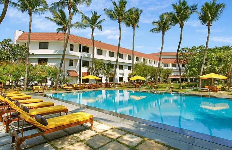 Swimming pool, Trident Chennai