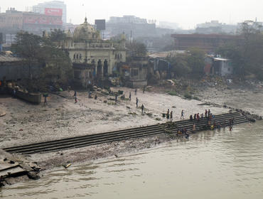 Bathing ghats, Lower Ganges