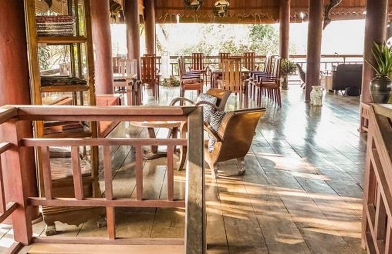 Restaurant, Terres Rouges Lodge