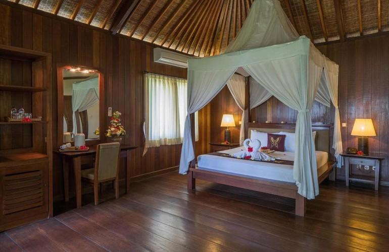 Bedroom, Ananda Cottages