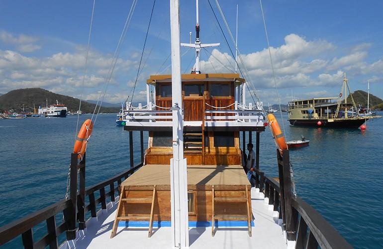 MV Sea Villa