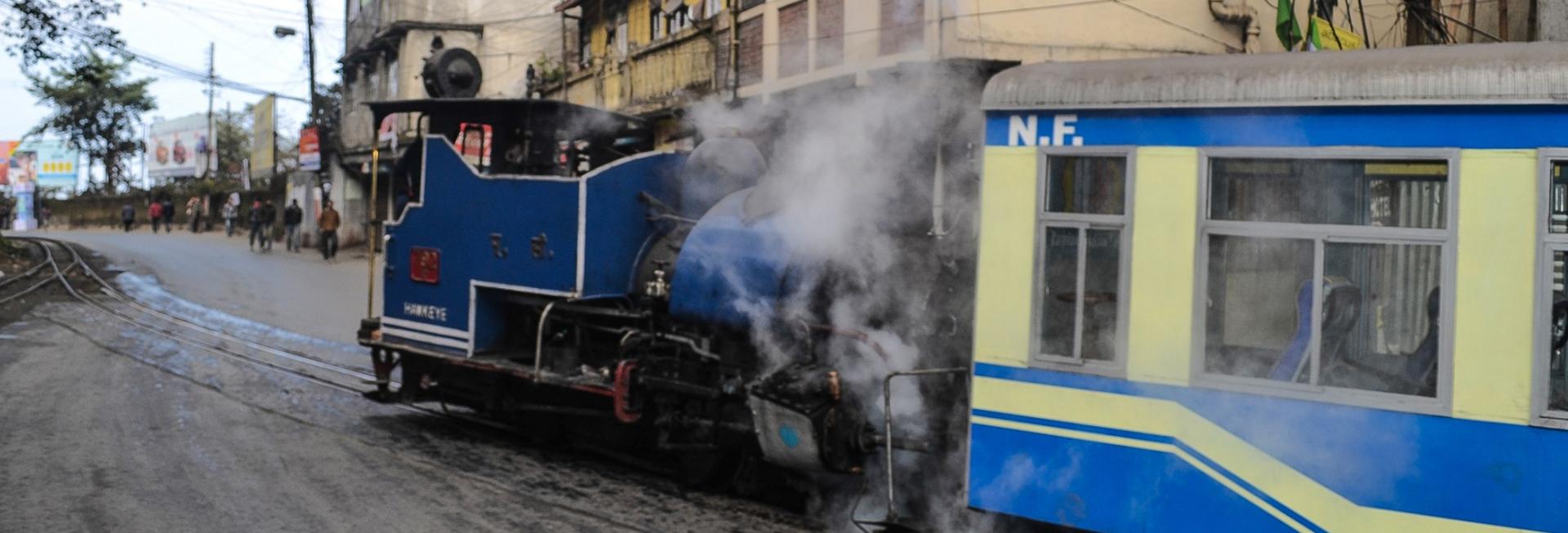 Toy train, Darjeeling