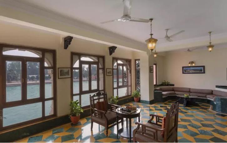 Lounge Area, Haveli Hari Ganga