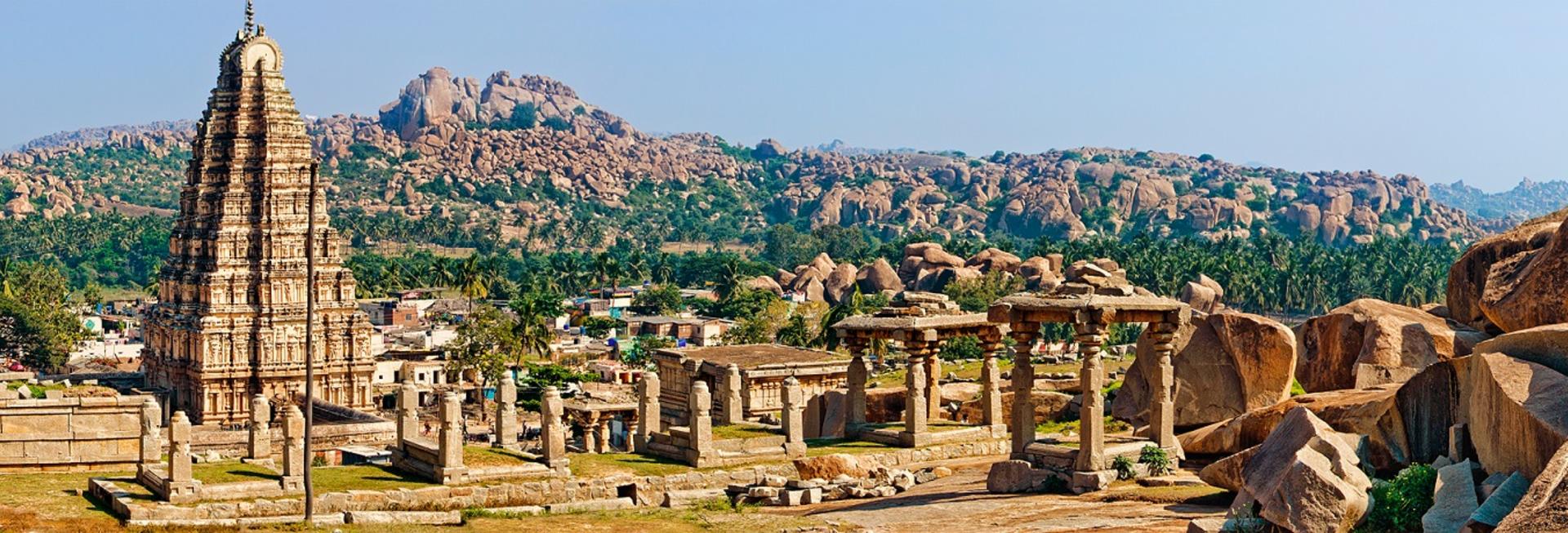 Exploring Hampi