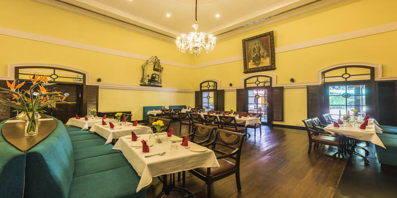 Restaurant, Royal Orchid Metropole