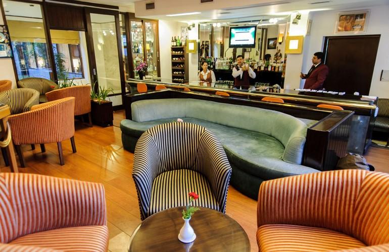 Bar, Hotel Himalaya