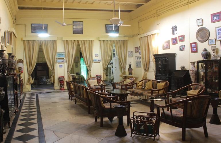 Upper Lounge, The Elgin Fairlawn