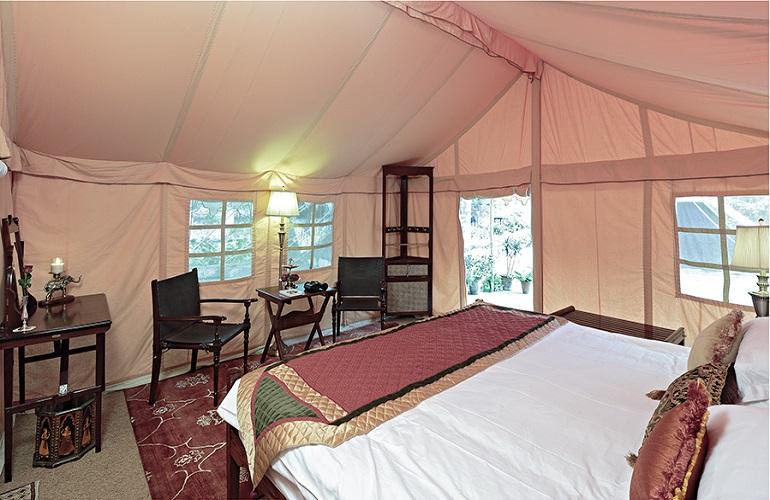 Bedroom, Dera Amer