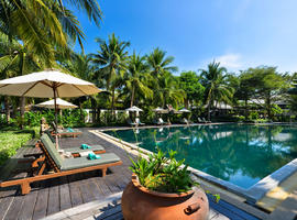 Royal River Kwai Resort & Spa