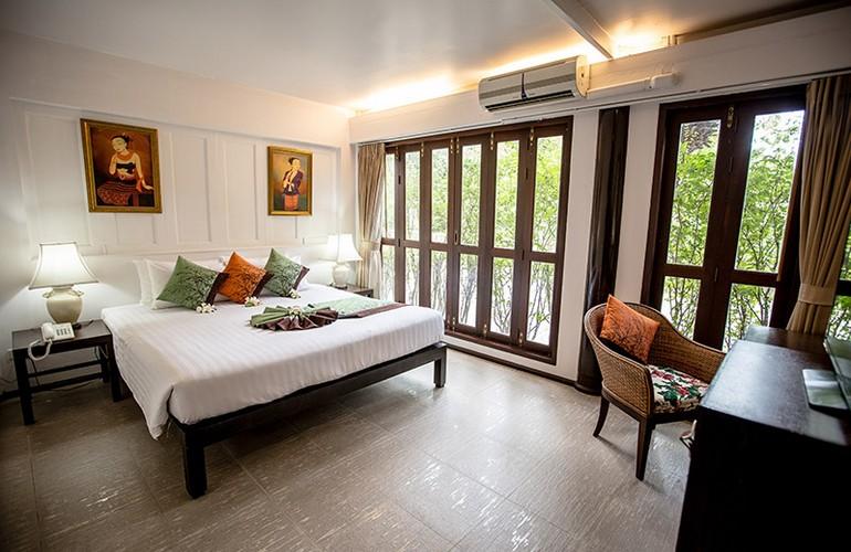 Superior room, Baan Amphawa Resort & Spa