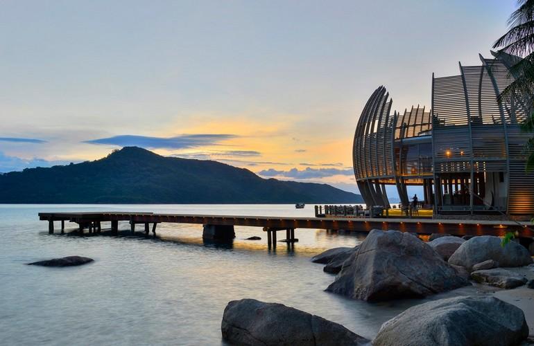 Sen Beach, An Lam Retreats Ninh Van Bay