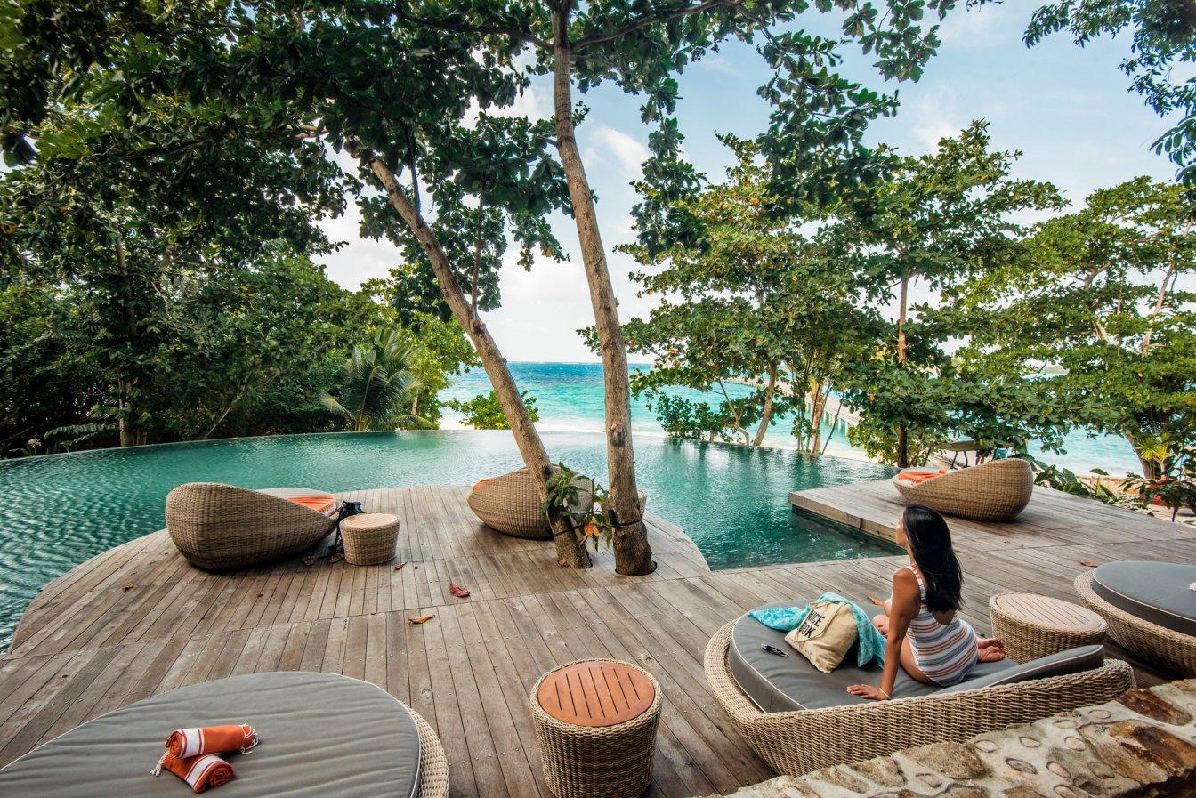 Swimming pool, Bawah Reserve