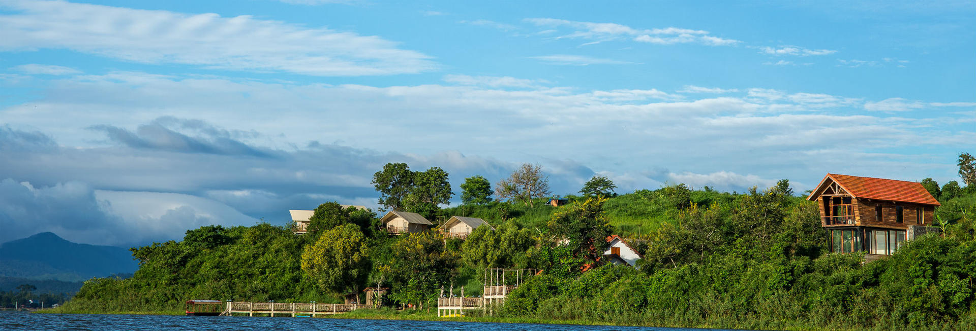 LAK Tented Camp, Lak Lake