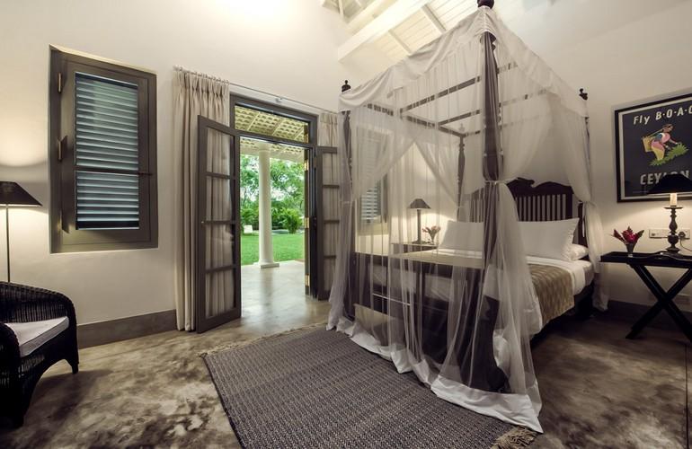 Bedroom, Taru Villas Mawella