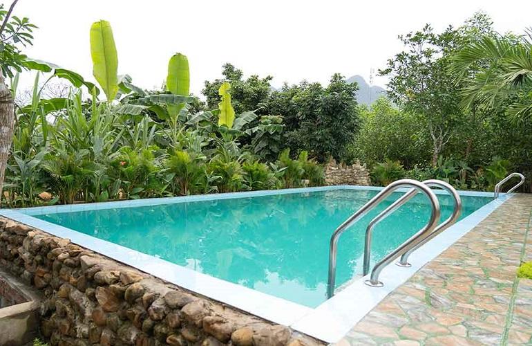 Swimming Pool, Jungle Boss Homestay