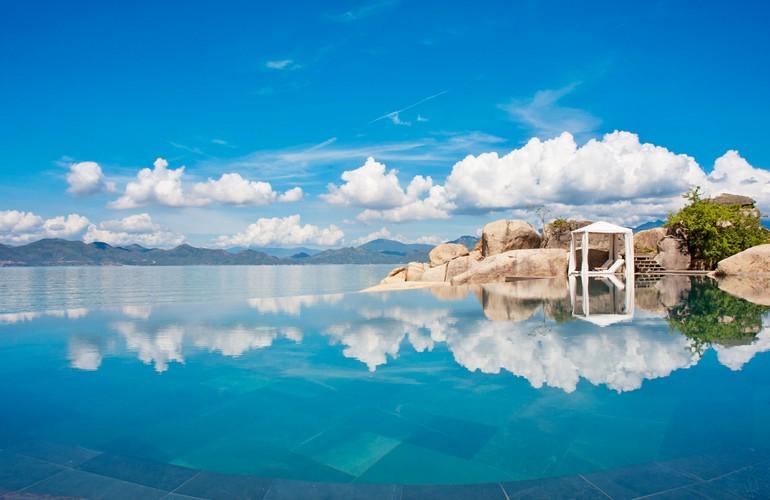 Infinity Swimming Pool, L'Alya Ninh Van Bay