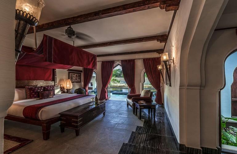 Jal Mahal Suite, Bedroom, Evolve Back Kamalapura Palace
