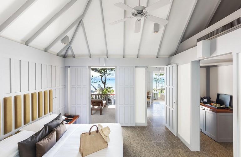 Beach Deluxe Suite, The Surin Phuket
