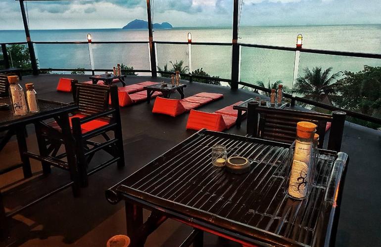 Rooftop Bar, Kupu Kupu Phangan Beach Villas 