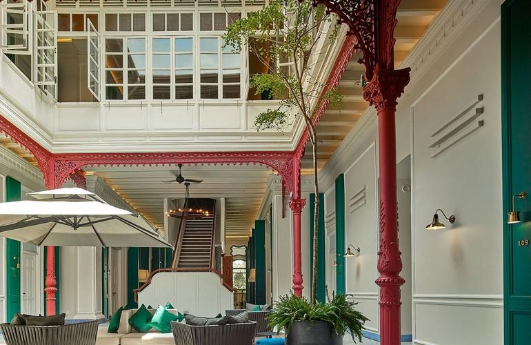 Courtyard, The Edison George Town