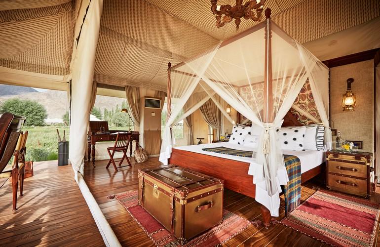 Tent interior, Chamba Camp Thiksey