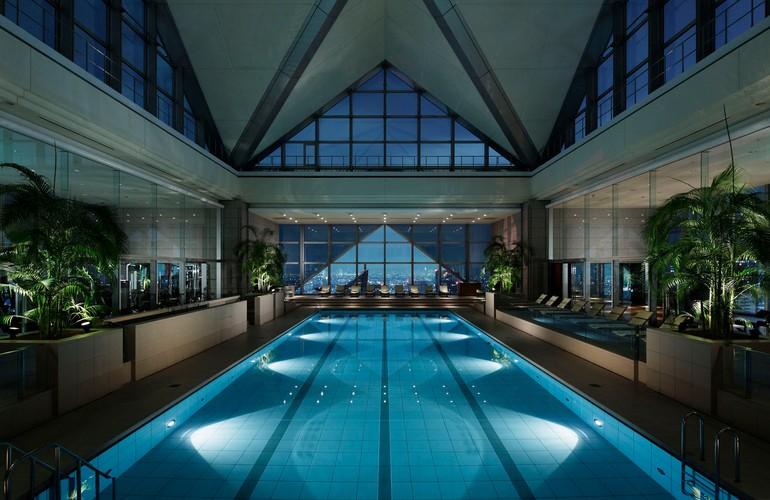 Swimming pool, Park Hyatt Tokyo