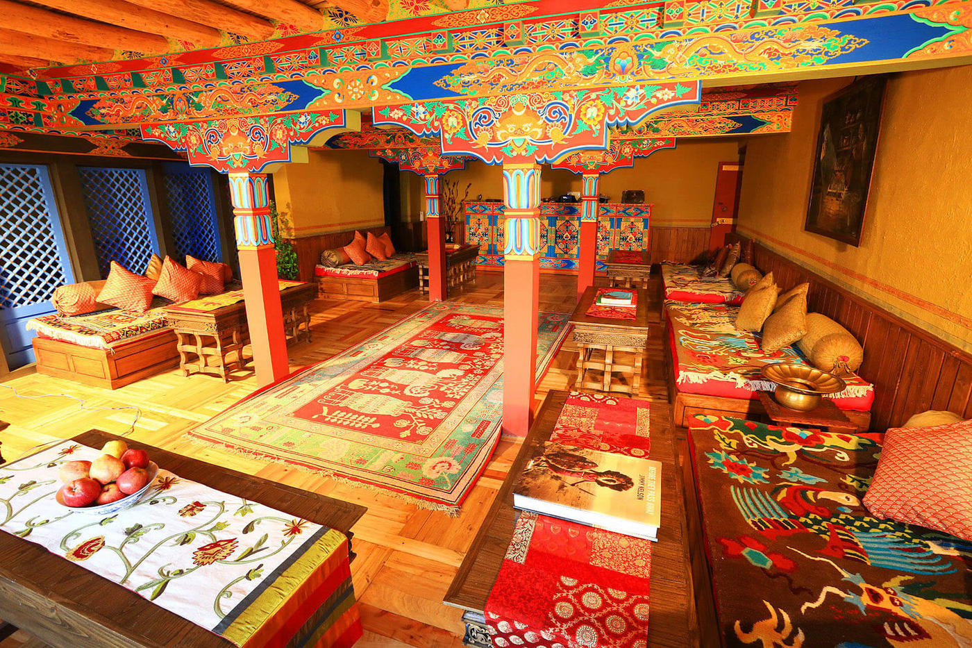 Lounge, Stok Palace
