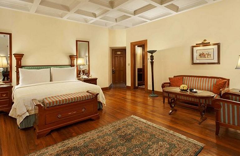 Luxury Room, The Oberoi Cecil