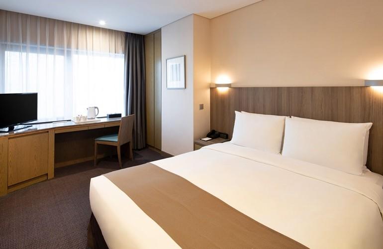 Standard Room, Center Mark Hotel