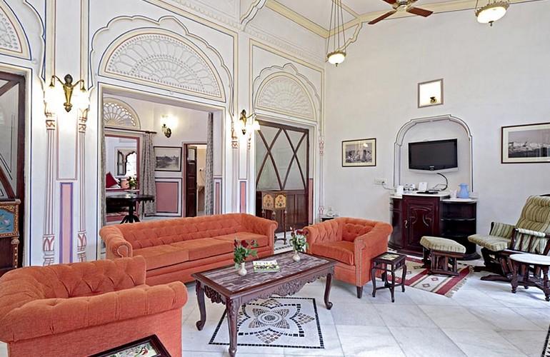 Bedroom, Narain Niwas Palace