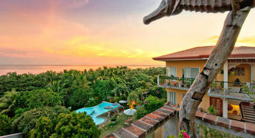 Amarela Resort