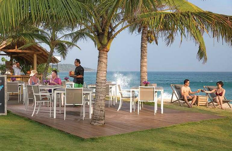 Beach Hut Bar, Sri Sharavi Beach Villas & Spa