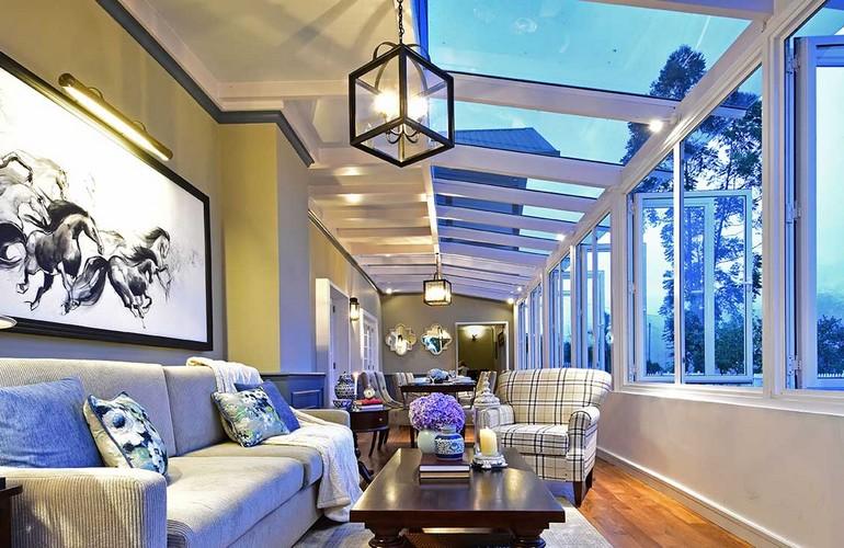 Sitting Area, Amaya Langdale