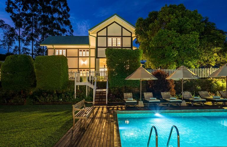 Swimming Pool, Amaya Langdale