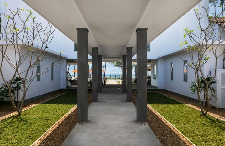 Corridor, KK Beach