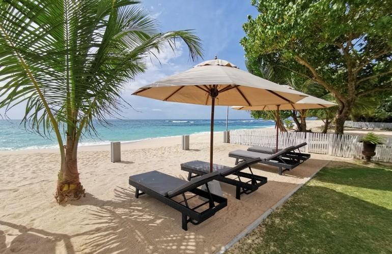 Beach, Lantern Boutique Hotel