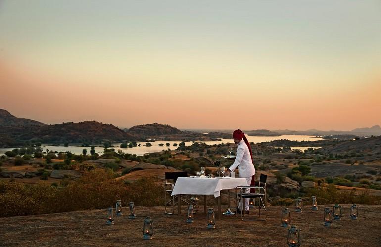 Dining, Sujan Jawai