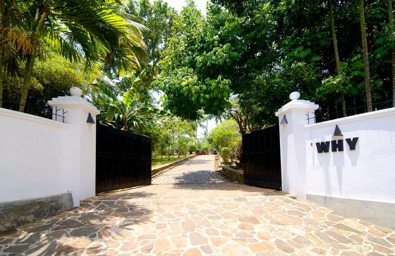 Entrance, Why House