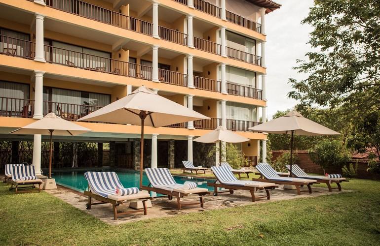 Exterior, Thaulle Resort
