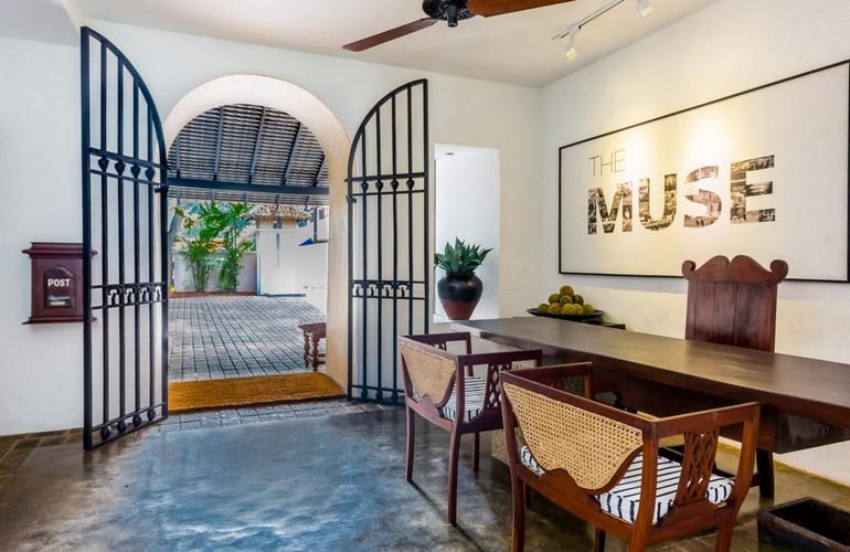Entrance, Taru Villas - The Muse