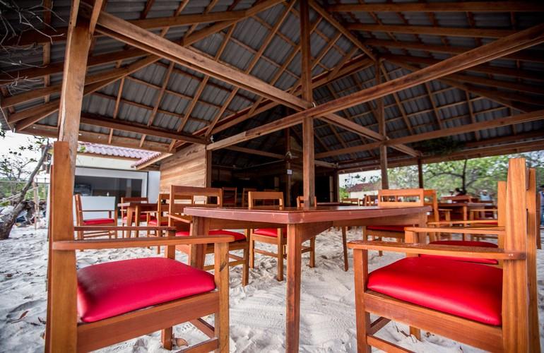 Restaurant, Long Set Resort