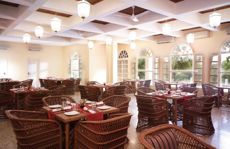 Gad Restaurant, The Gateway Hotel Gir Forest