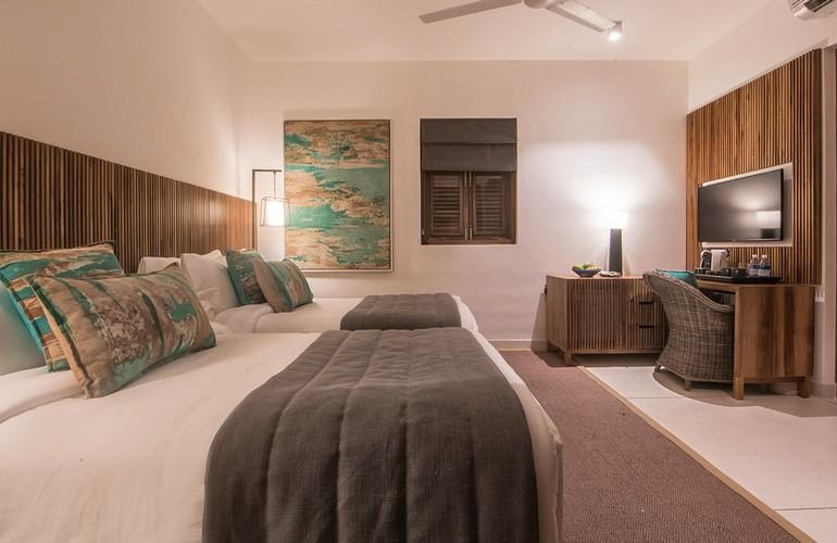 Kumu Bedroom, Kumu Beach