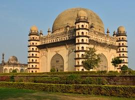 Golgumbaz, Bijapur
