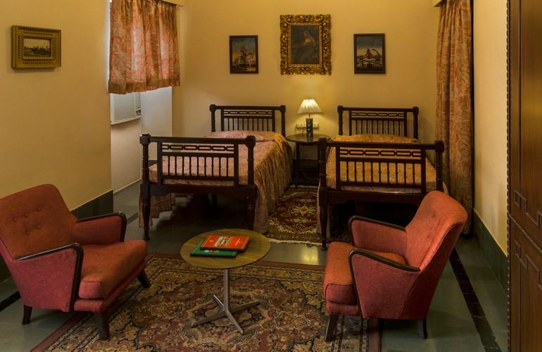 Royal Cottage Room, Nilambag Palace