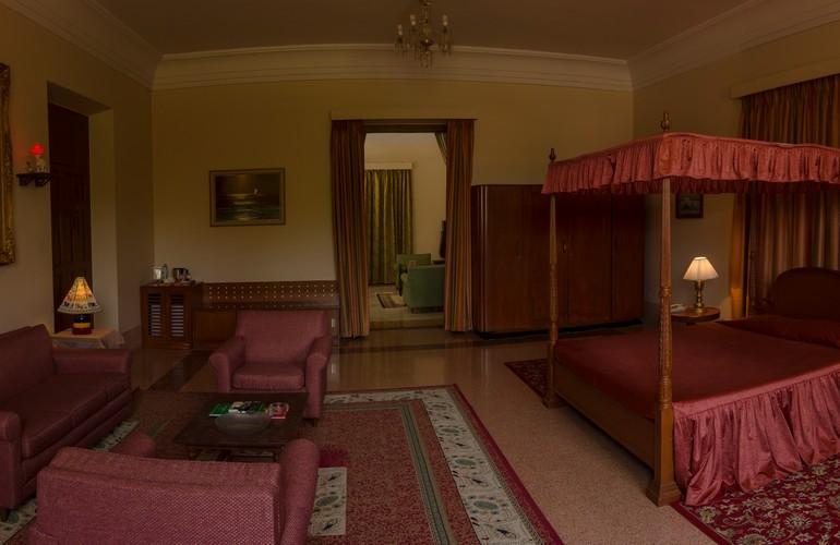 Maharani Suite, Nilambag Palace